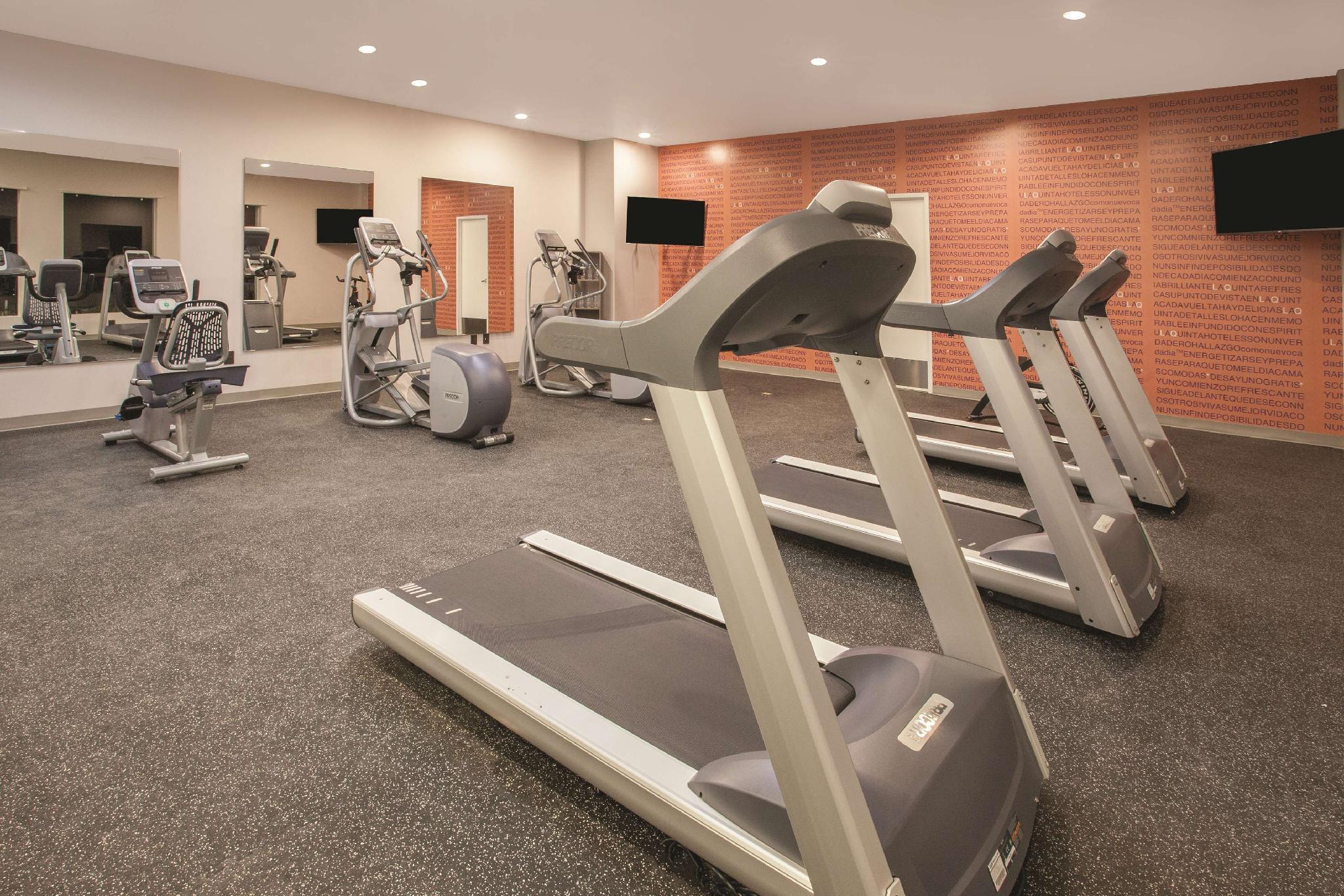 La Quinta By Wyndham Aguascalientes Hotell Eksteriør bilde